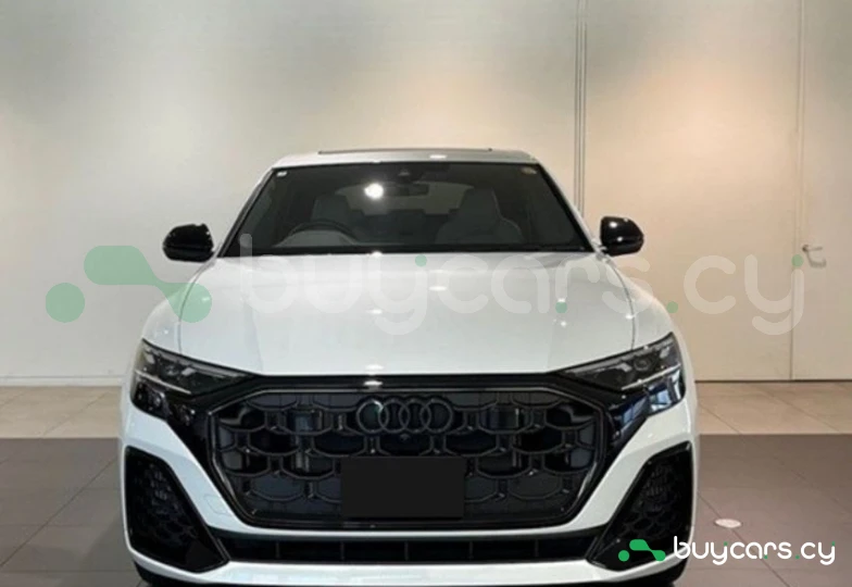 Audi Q8 Белый
