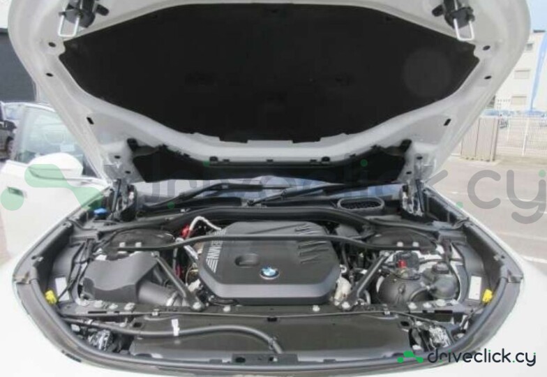 BMW 7 series White