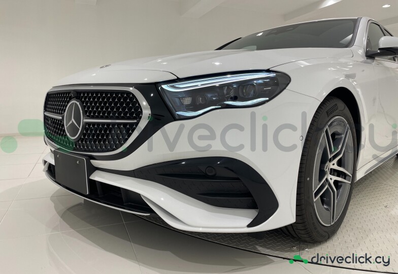 Mercedes E-class White