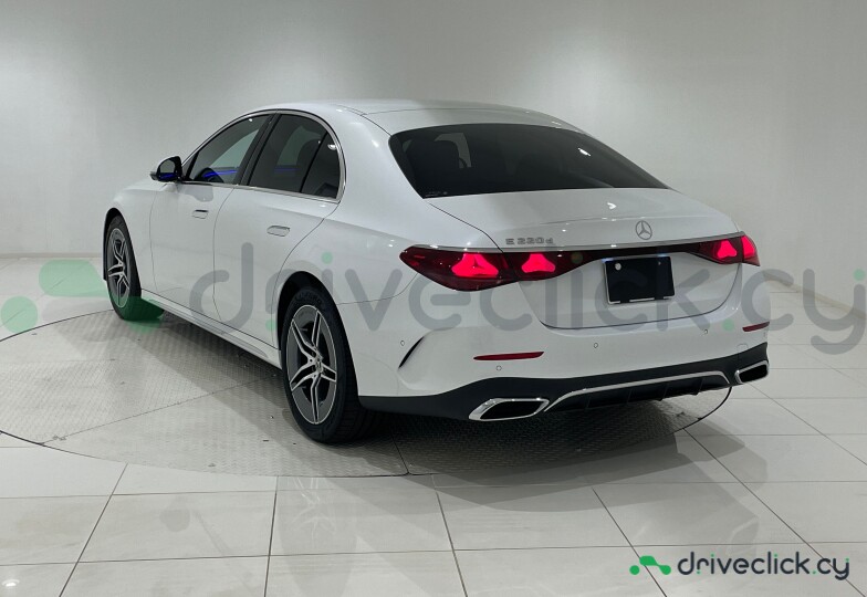 Mercedes E-class White