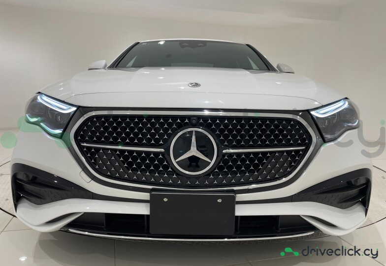 Mercedes E-class White