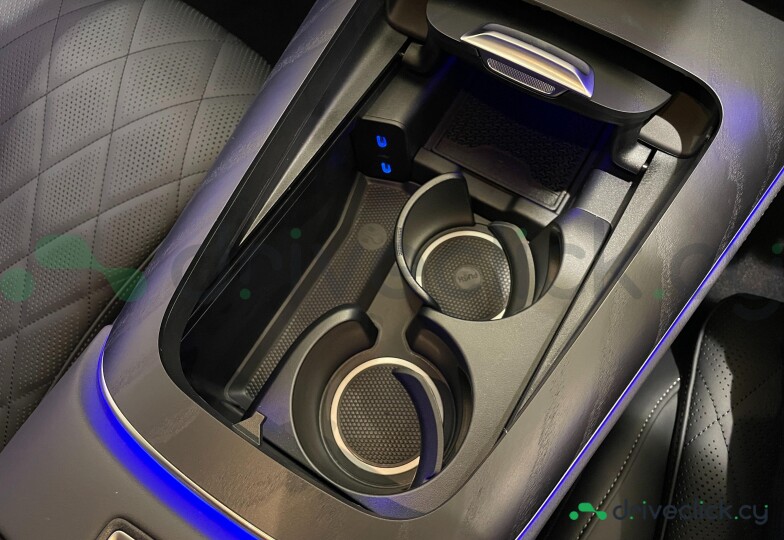 Mercedes E-class White