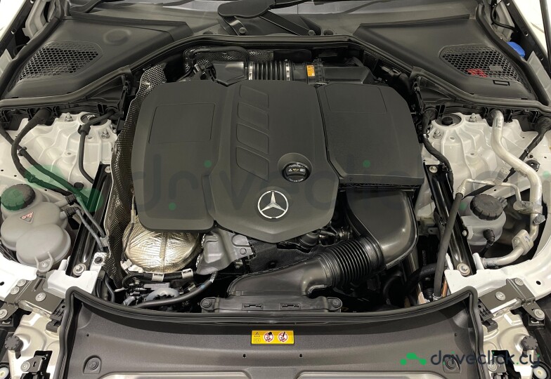 Mercedes E-class White