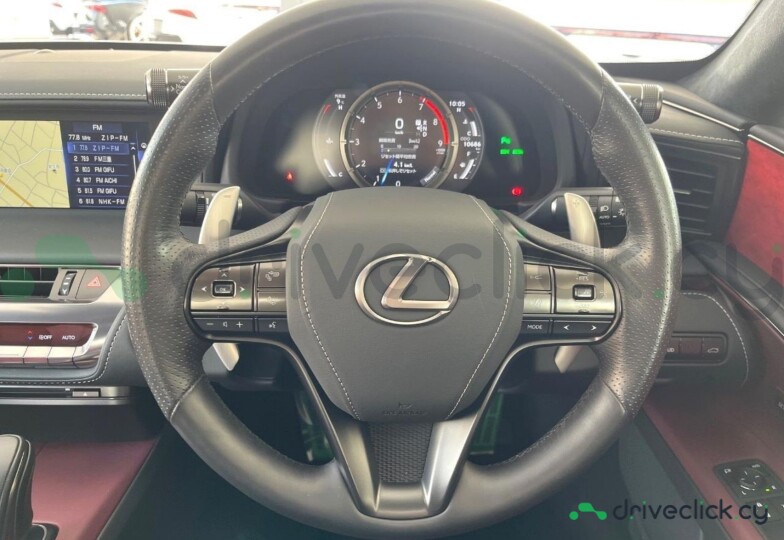 Lexus LC White