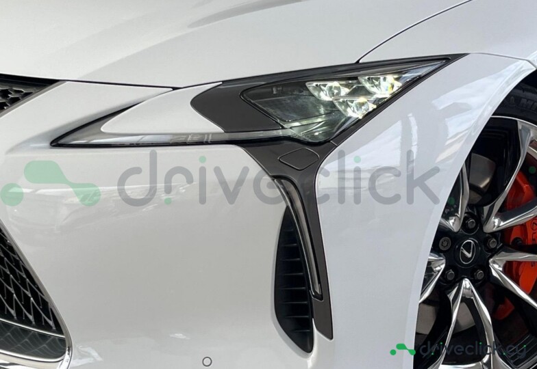Lexus LC White