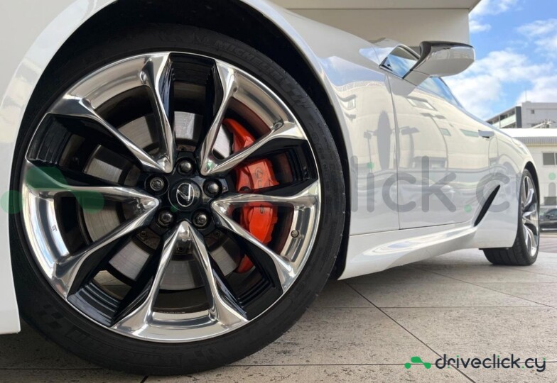 Lexus LC White