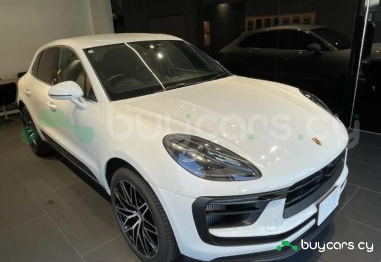 Porsche Macan White