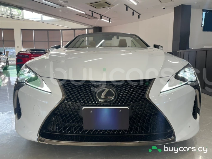 Lexus LC Белый