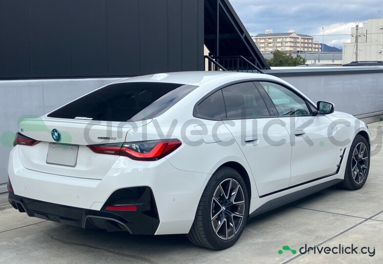 BMW i4 White