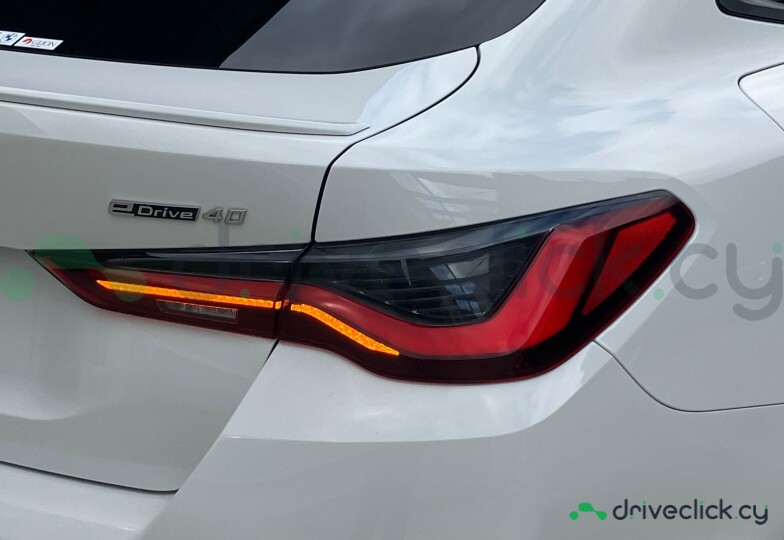 BMW i4 White