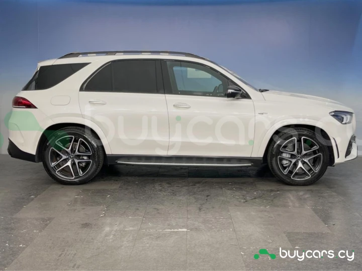 Mercedes GLE-class White