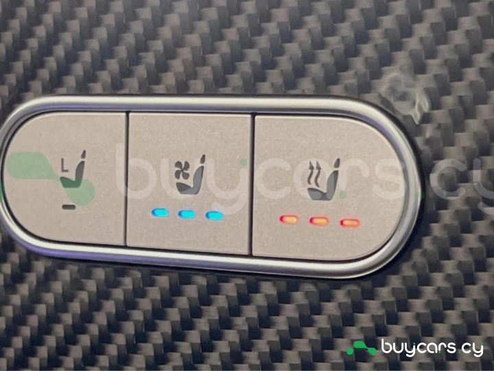 Mercedes GLE-class White