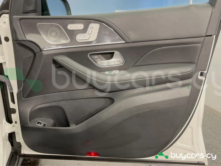 Mercedes GLE-class White