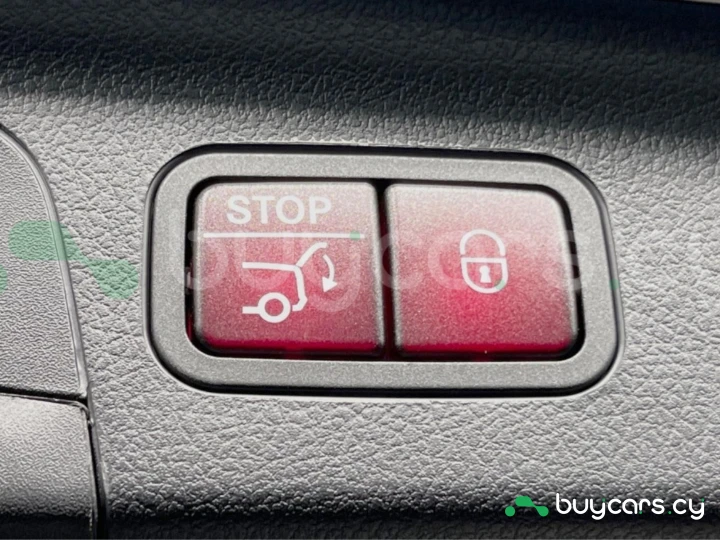 Mercedes GLE-class White