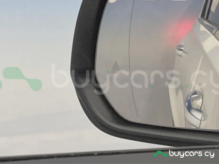 Mercedes GLE-class White