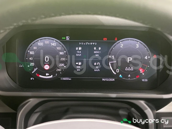 Land Rover Defender Серый