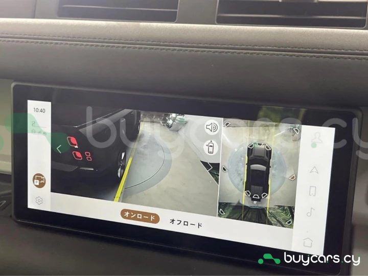 Land Rover Defender Серый