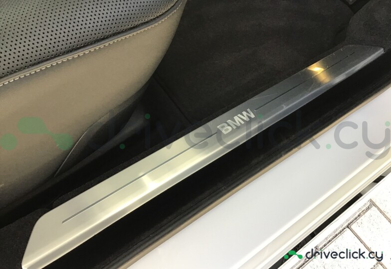 BMW 7 series White