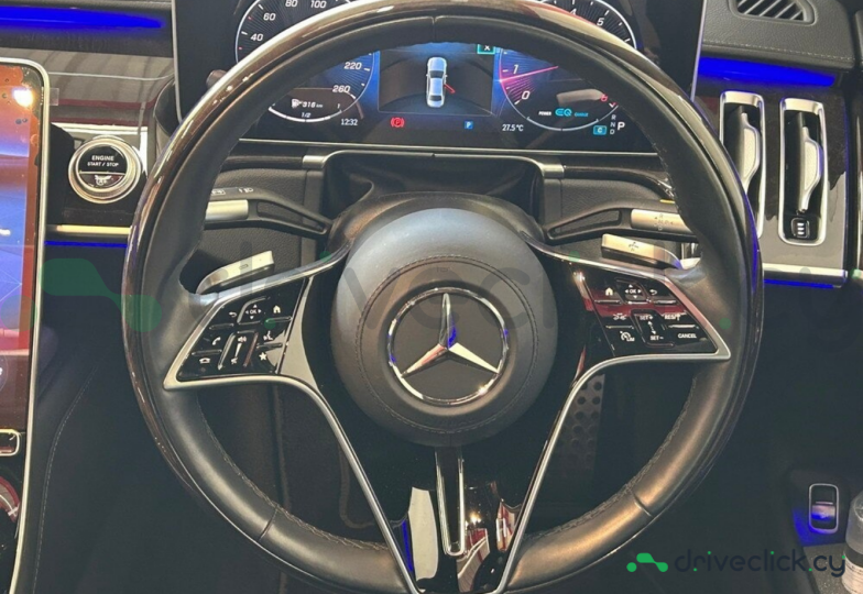 Mercedes S-class Black