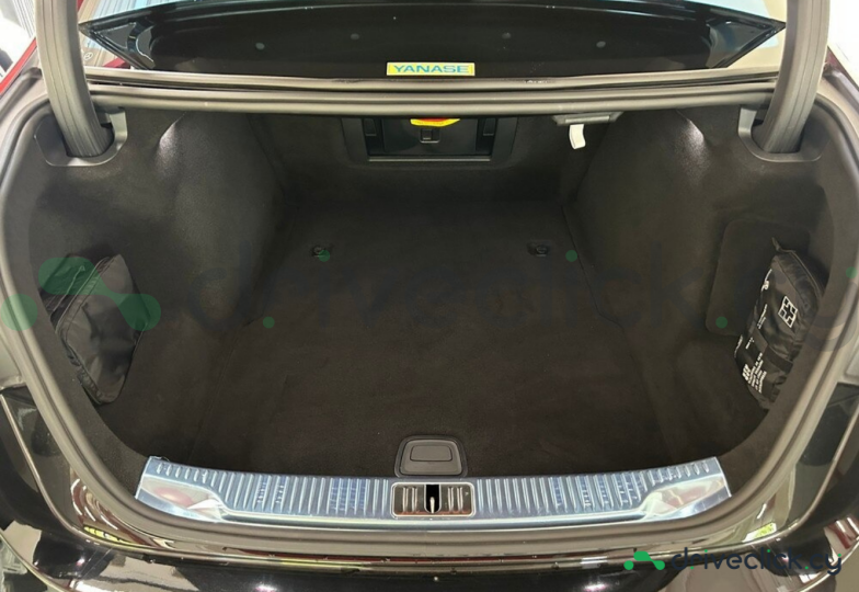 Mercedes S-class Black