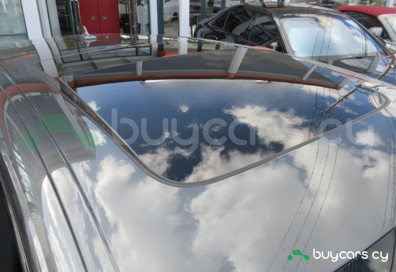 Audi SQ8 Черный