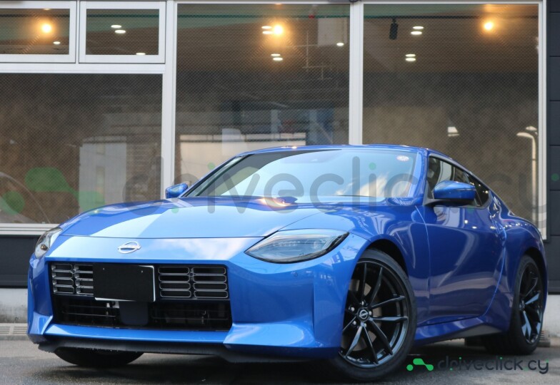 Nissan Fairlady z Blue