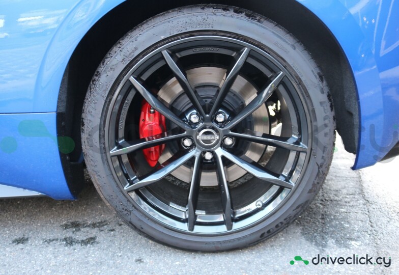 Nissan Fairlady z Blue