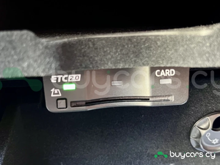 Bentley Bentayga Белый