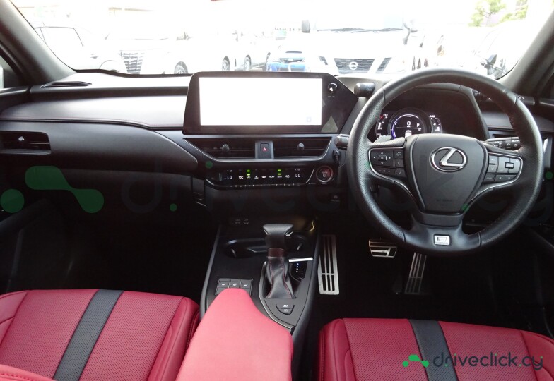 Lexus UX White