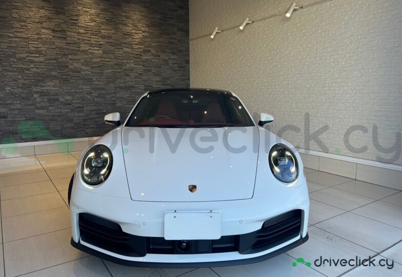 Porsche 911 White