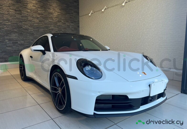 Porsche 911 White