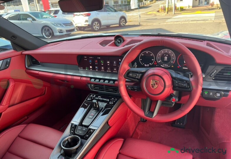 Porsche 911 White
