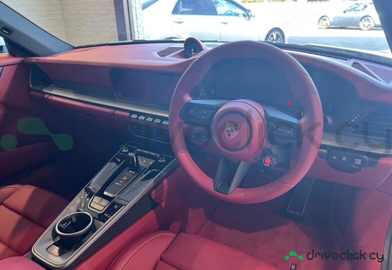 Porsche 911 White