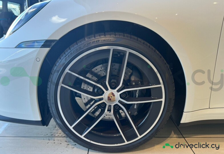 Porsche 911 White