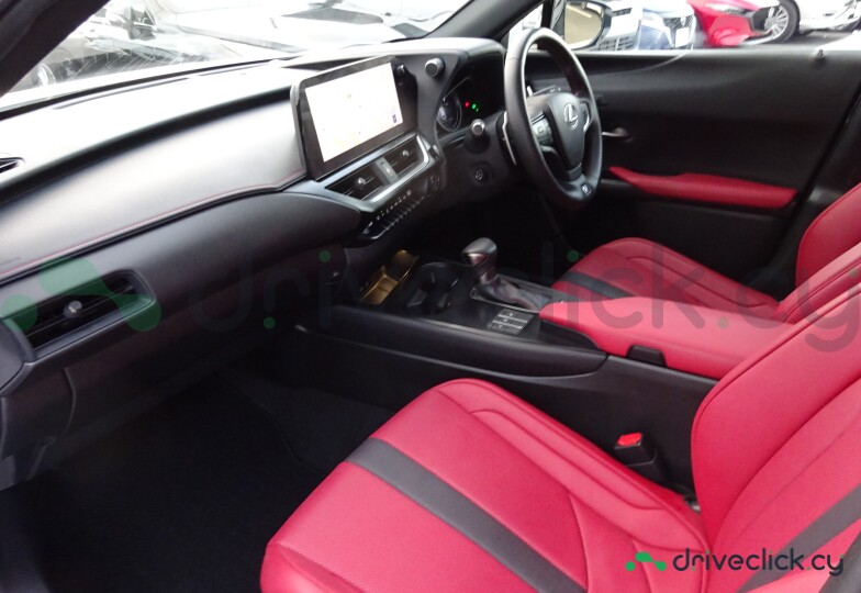 Lexus UX White