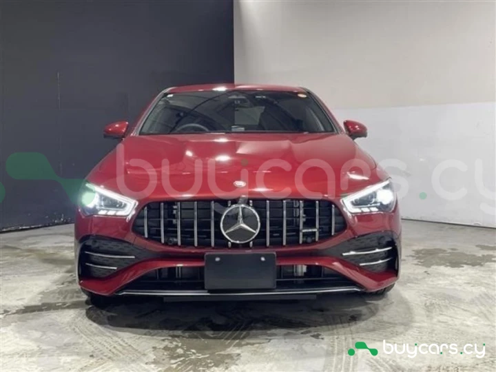 Mercedes CLA-class Красный