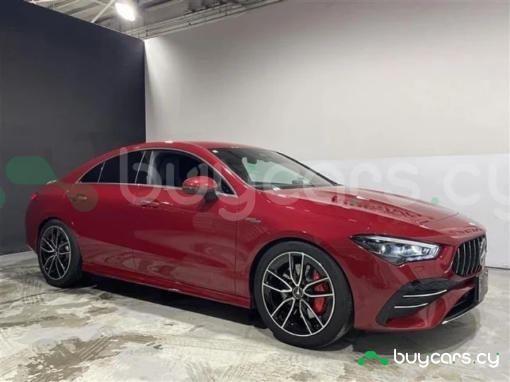 Mercedes CLA-class Красный