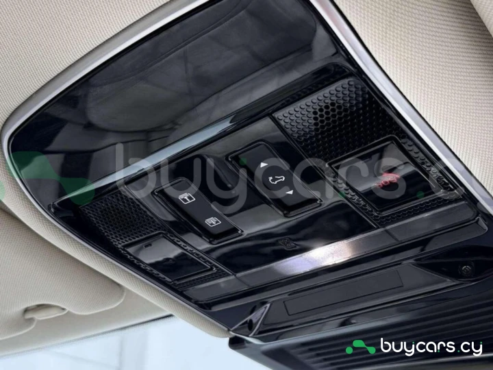 Land Rover Range Rover Синий