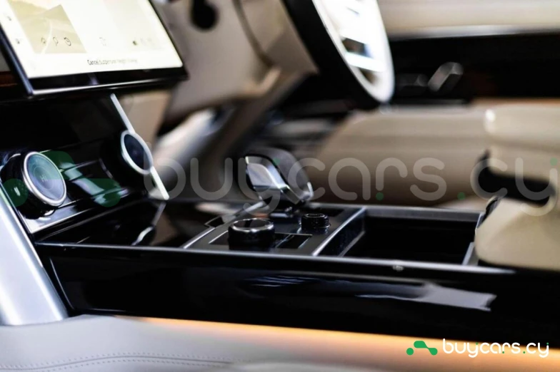 Land Rover Range Rover Blue