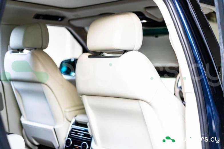 Land Rover Range Rover Blue