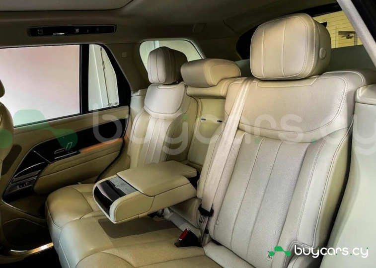 Land Rover Range Rover Blue