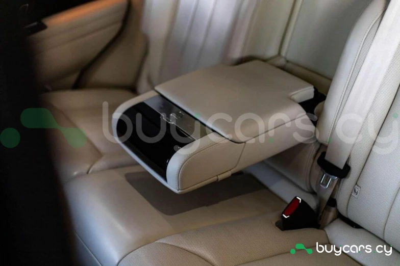 Land Rover Range Rover Blue