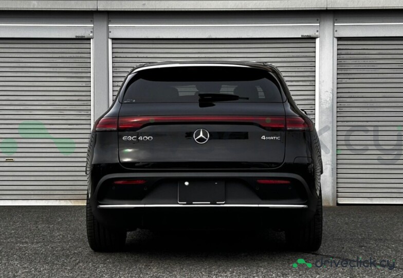 Mercedes EQC Black