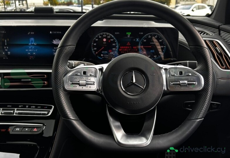 Mercedes EQC Black