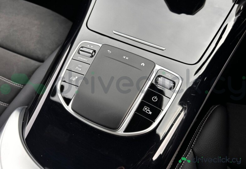 Mercedes EQC Black