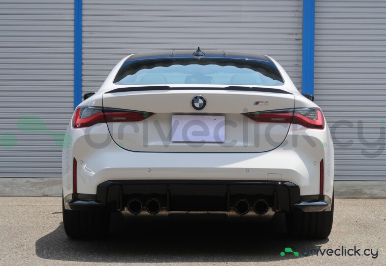 BMW M4 White