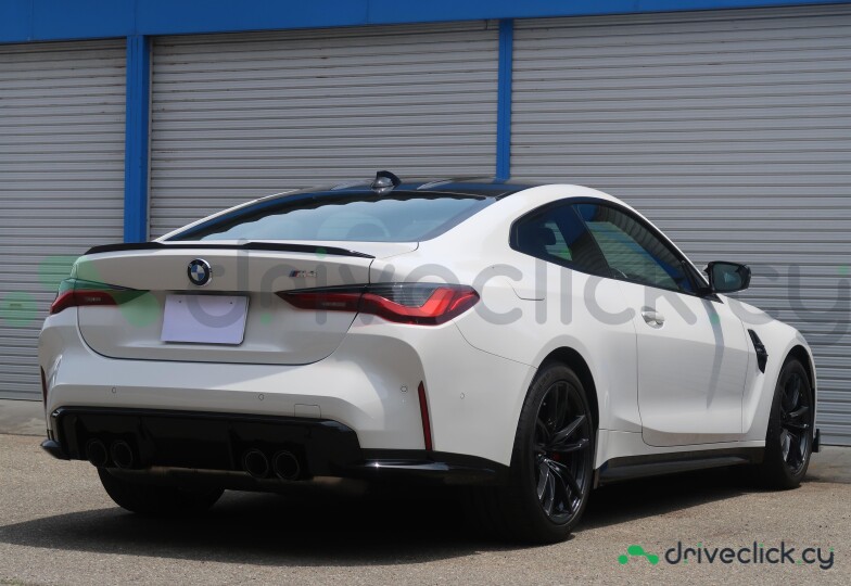 BMW M4 White