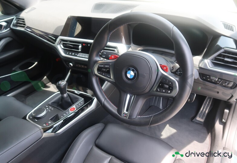 BMW M4 White