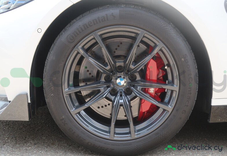 BMW M4 White