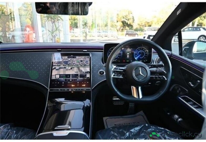Mercedes EQE Black